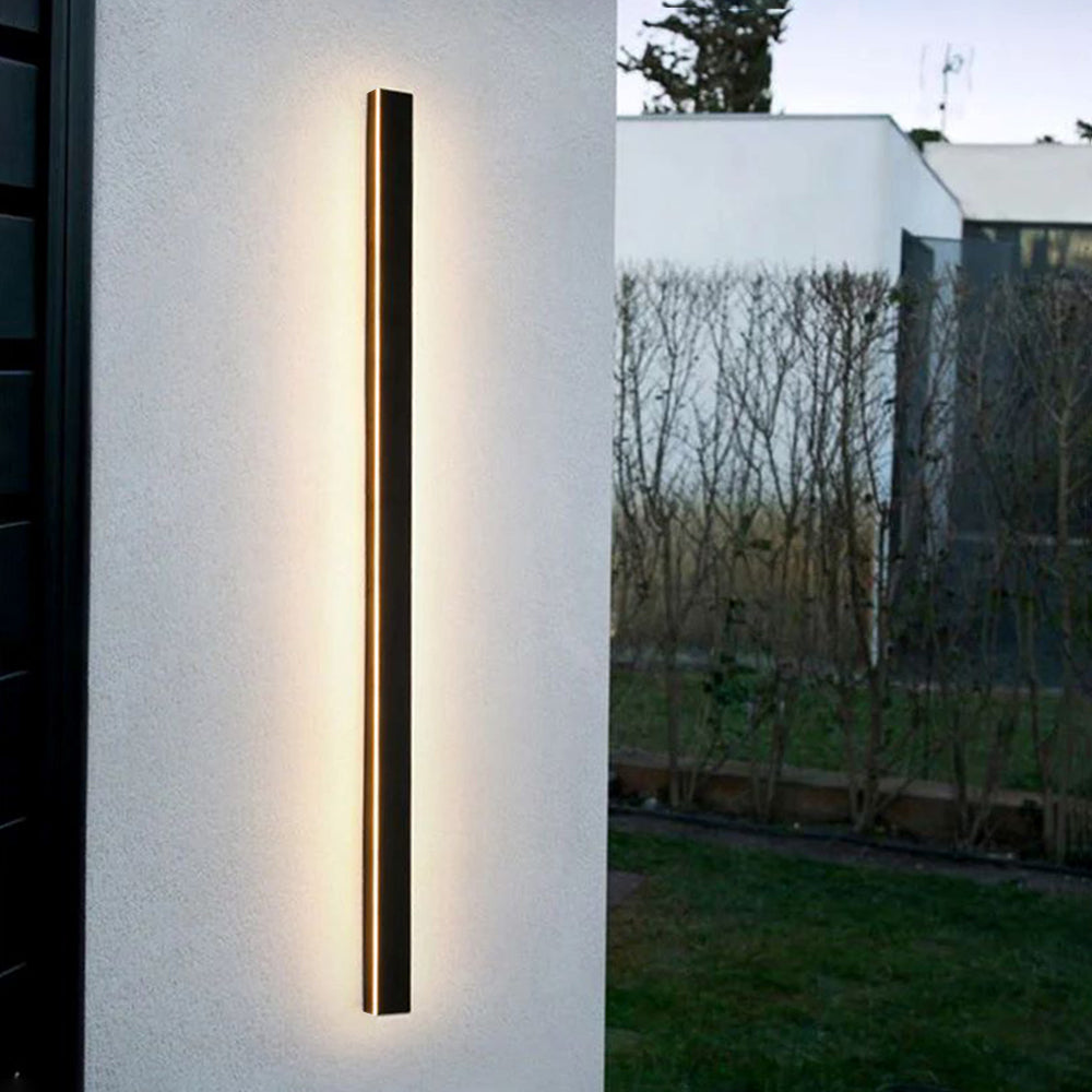 Atlas Slim Linear Outdoor Wall Light