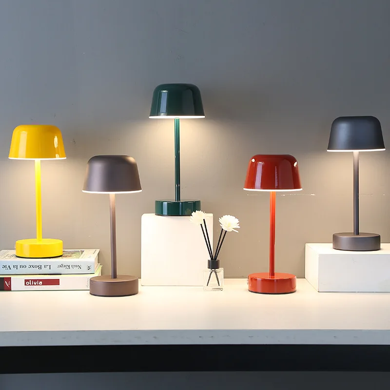 Halo Lacquered Cordless Table Lamp