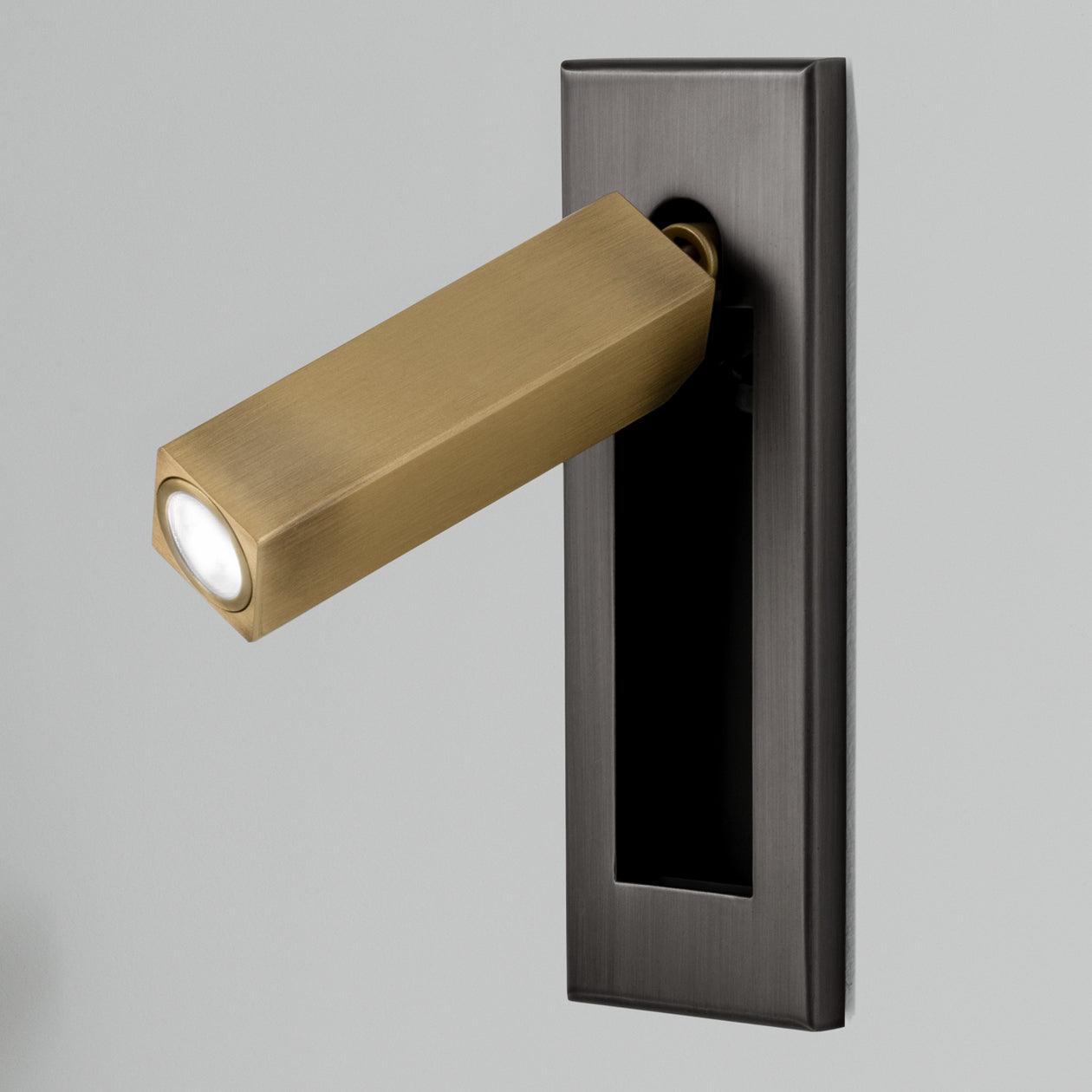 Wren Pull Out Bedside Wall Sconce