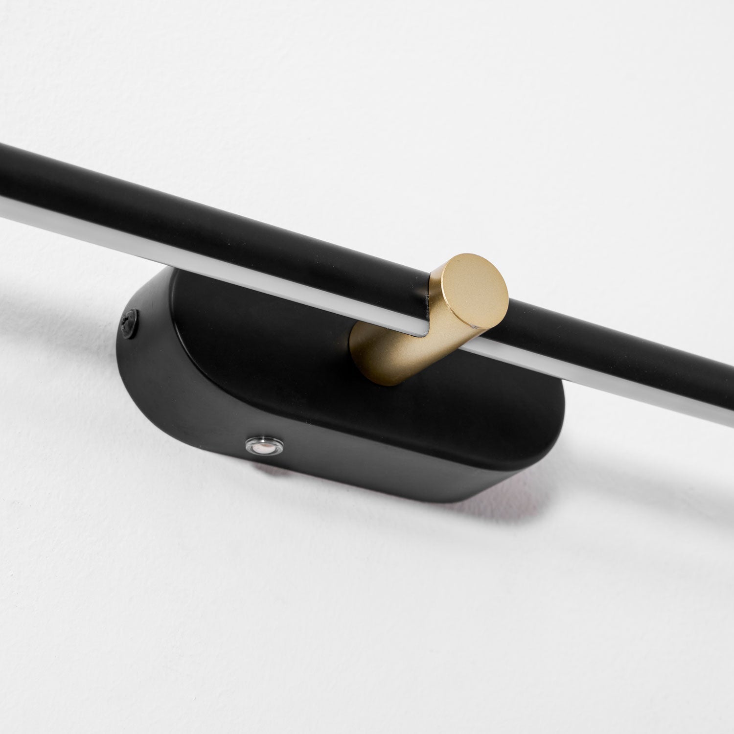 Wren Linear Pull Recessed Wall Sconce