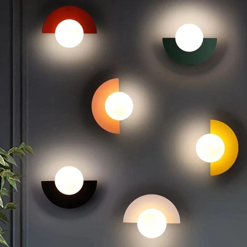 Wren Semicircle LED Wall Sconce