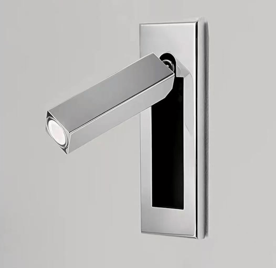 Wren Pull Out Bedside Wall Sconce