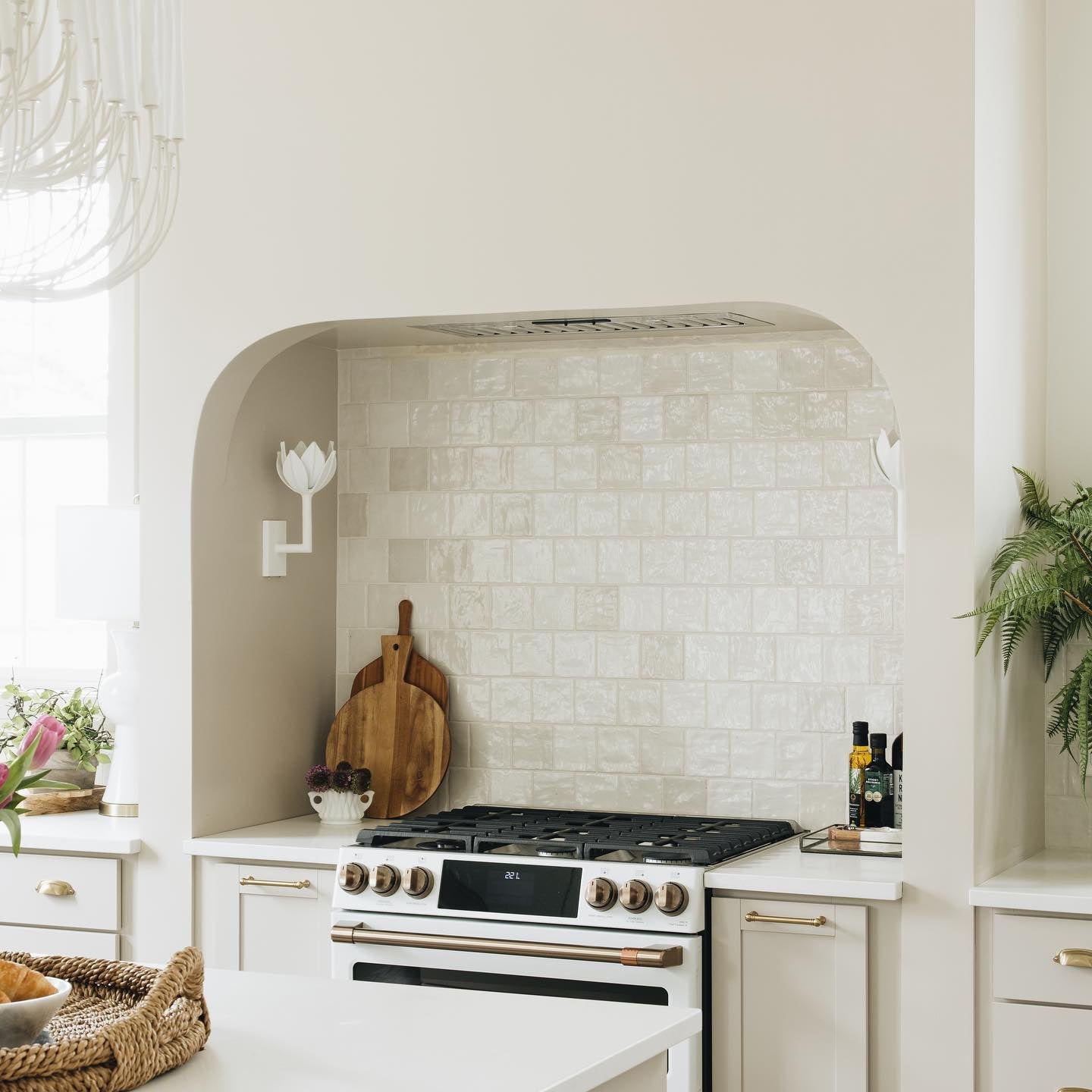 Wren Floral Sculptural Wall Sconce