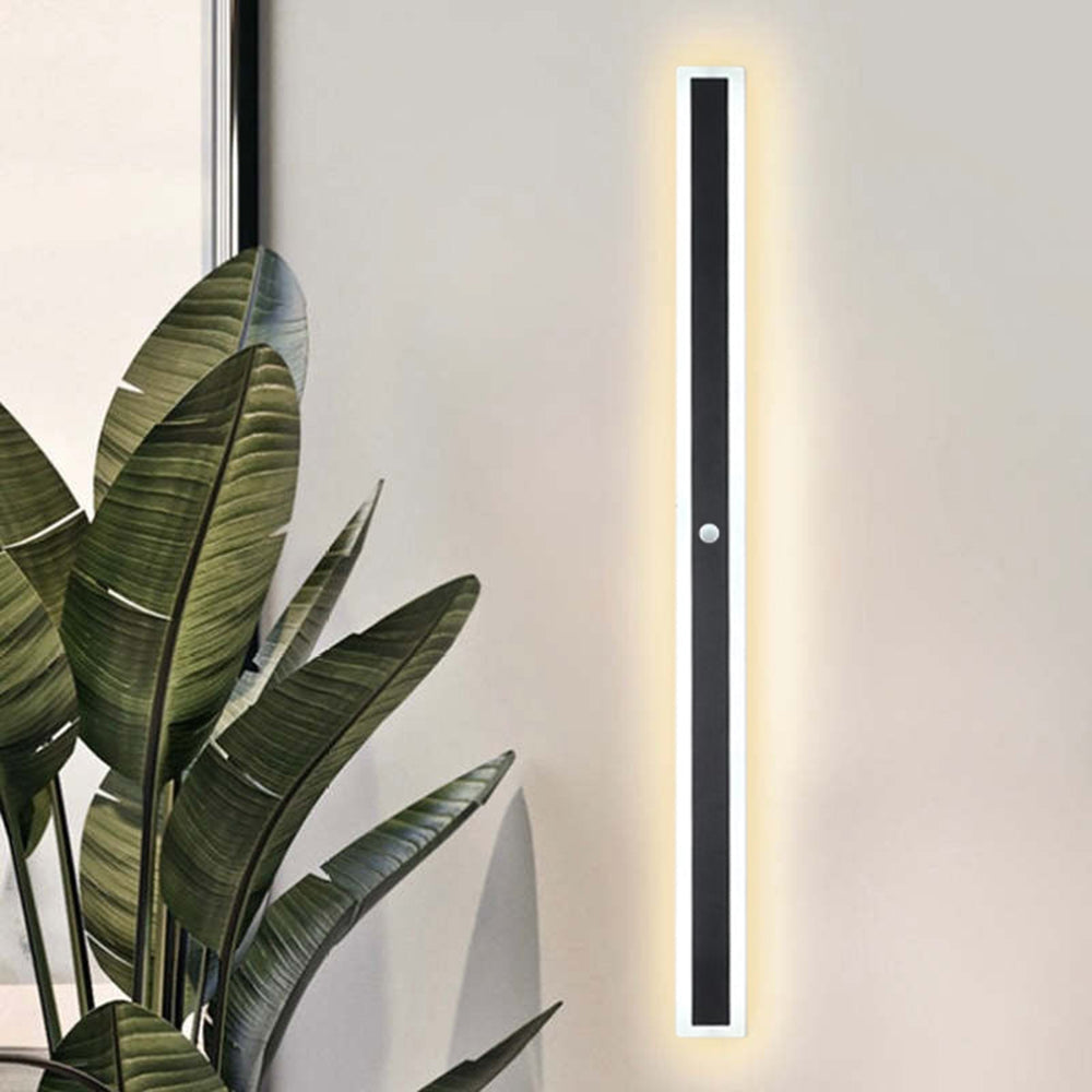 Atlas Waterfall Linear Outdoor Wall Light