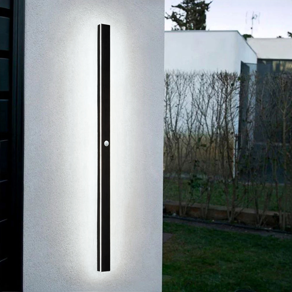 Atlas Slim Linear Outdoor Wall Light