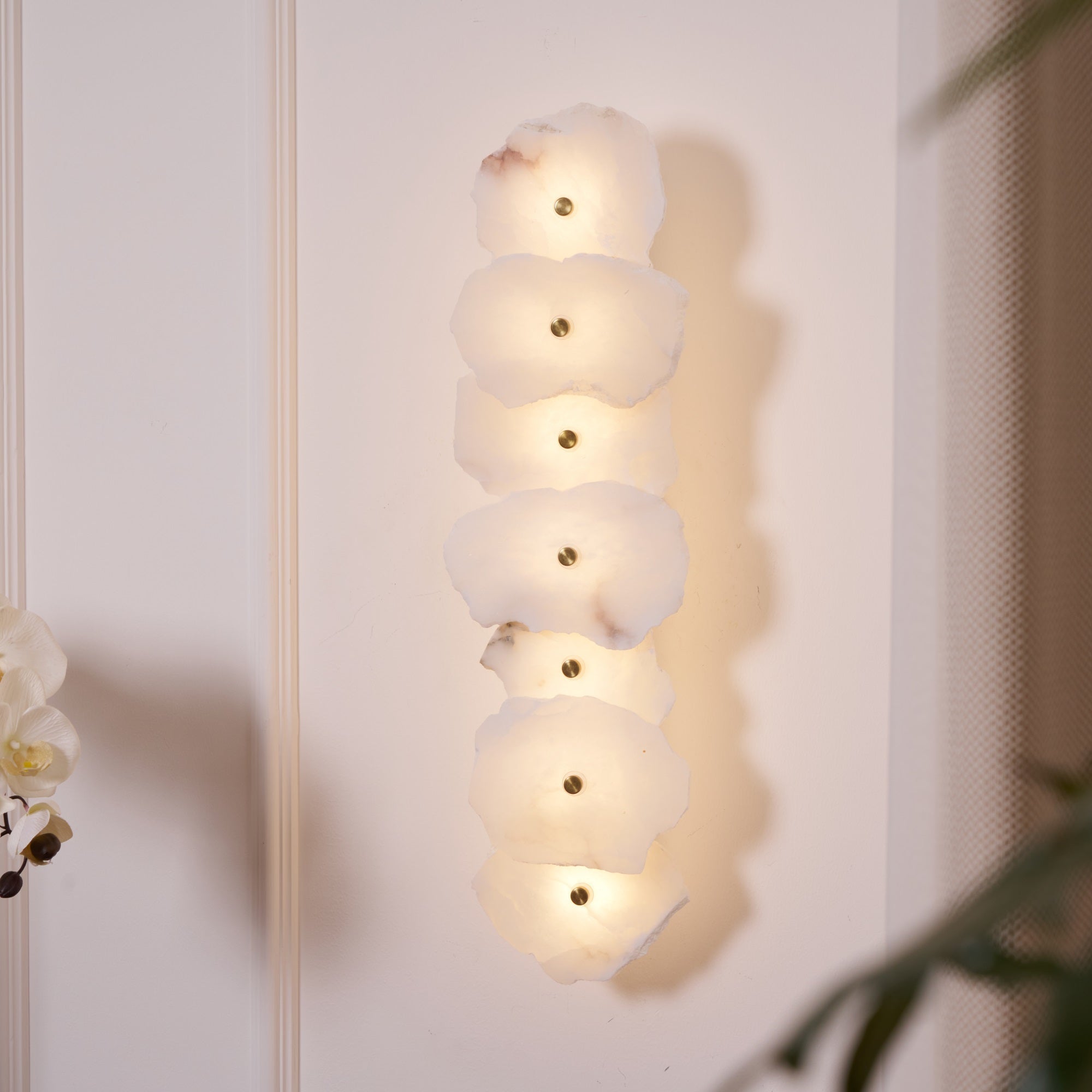 Wren Alabaster Flower Wall Sconce