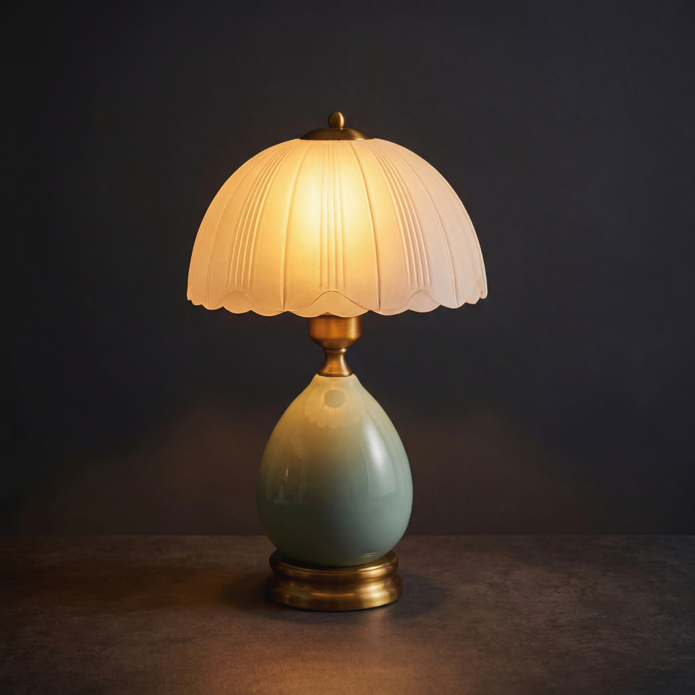 Retro Style Ceramic Table Lamp - Ice Crackle Finish & 3 Light Modes