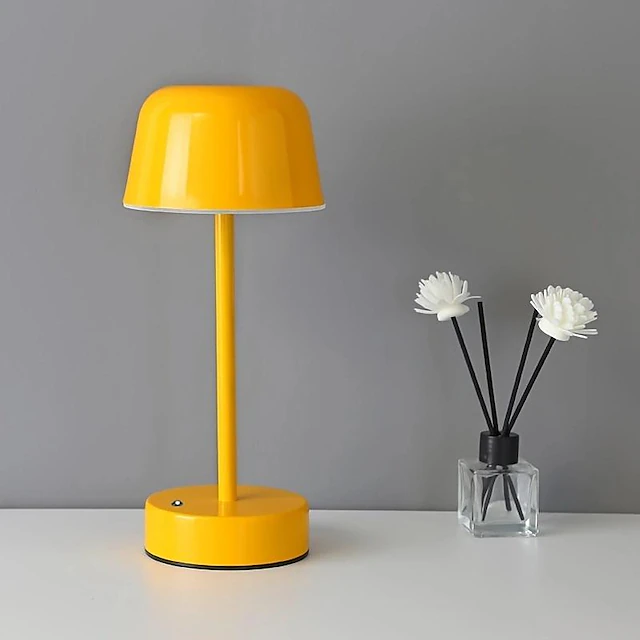 Halo Lacquered Cordless Table Lamp
